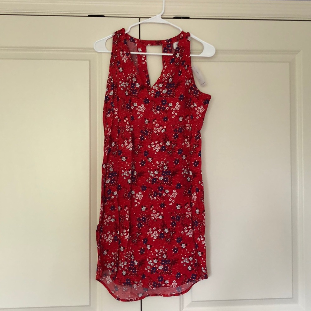 Red floral sleeveless shift dress